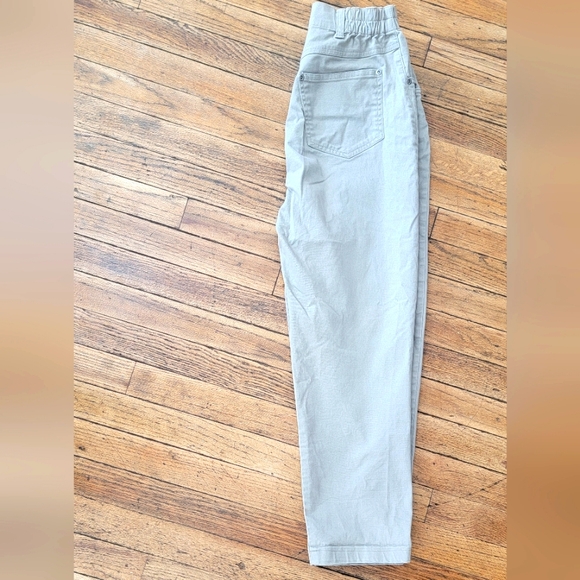 Dusty green Gloria Vanderbilt khaki pants with stretch waistband, Petite 8 - Picture 3 of 5